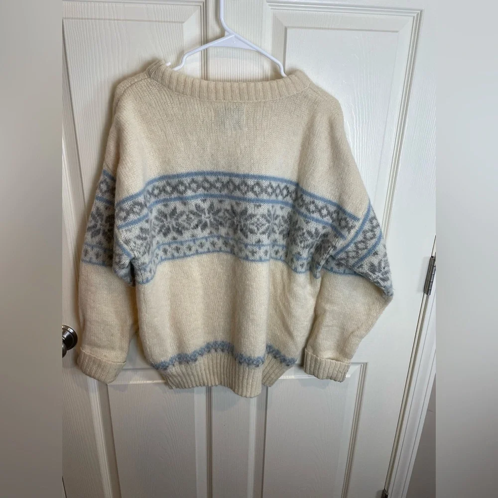 Vintage Icelandic ice knit Nordic ivory and Blue wool Sweater - Picture 4 of 12